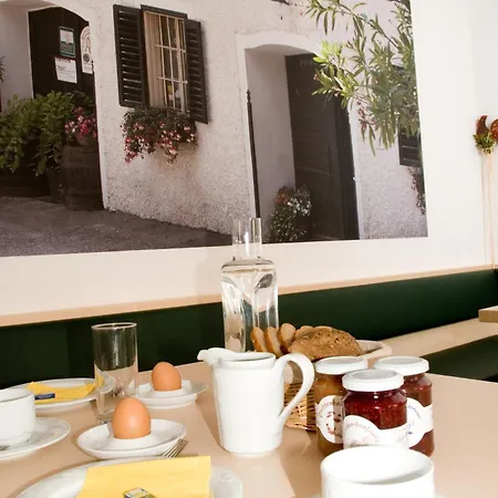 Farm stay Weingut Herzinger